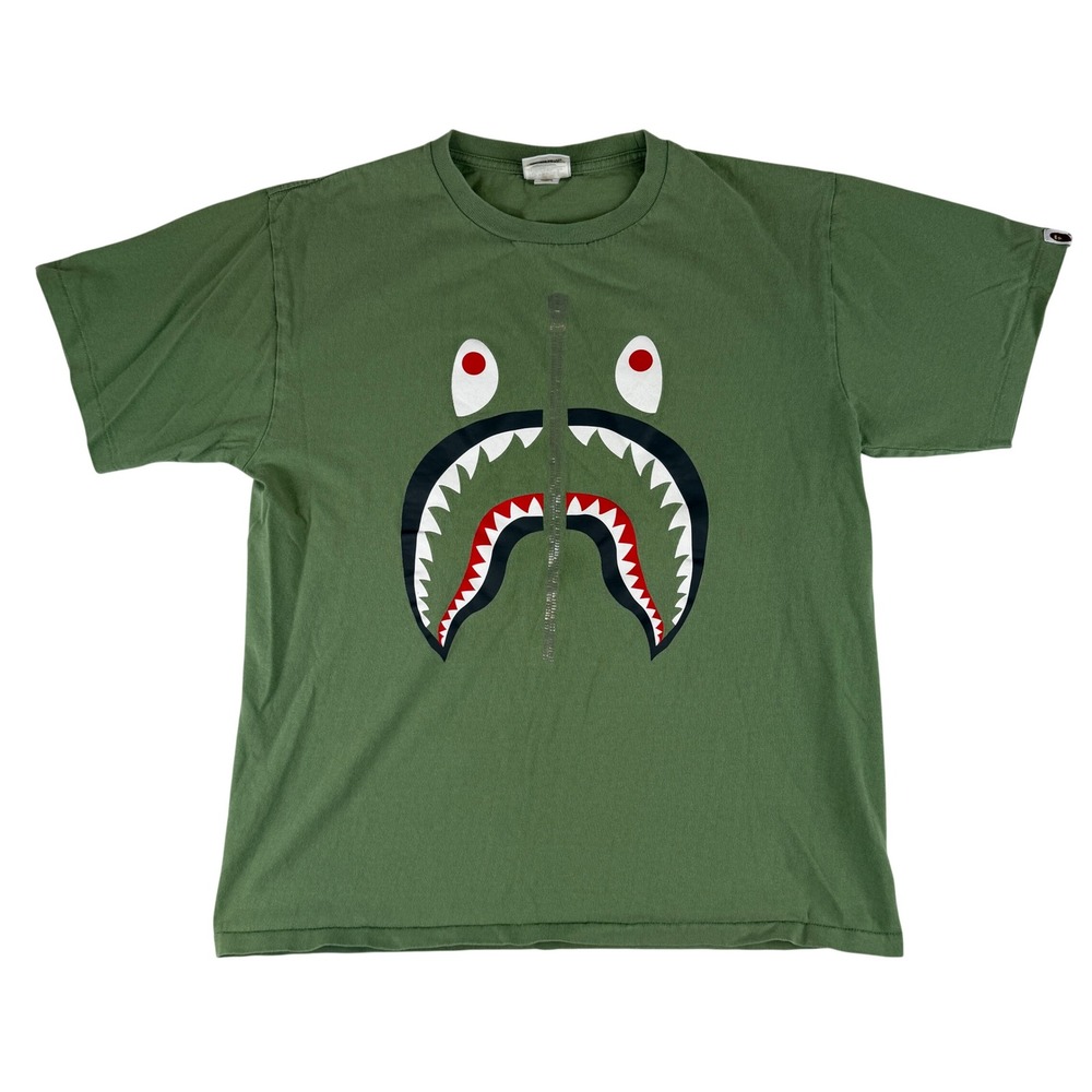 A Bathing Ape T-Shirt Mens Large Green Shark Face Graphic Streetwear Tee